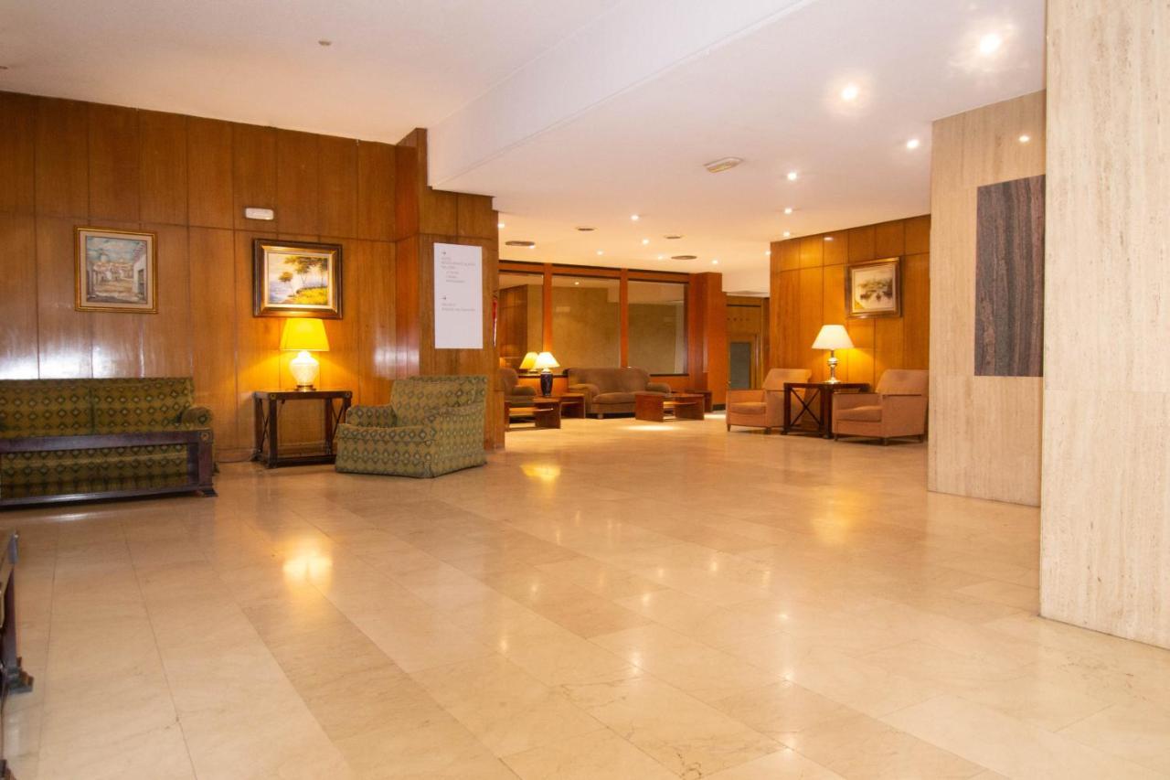 Apartamentos Centro Norte Madrid Luaran gambar